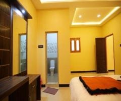 Best Hotel Rooms in Pollachi for Family | Canalway Inn