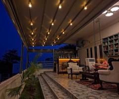 How Mall & Swimming Pool Roof Systems Enhance Large Spaces